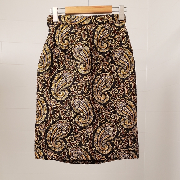 JW Anderson x Topshop Quilted Pencil Skirt - Picture 2 of 9